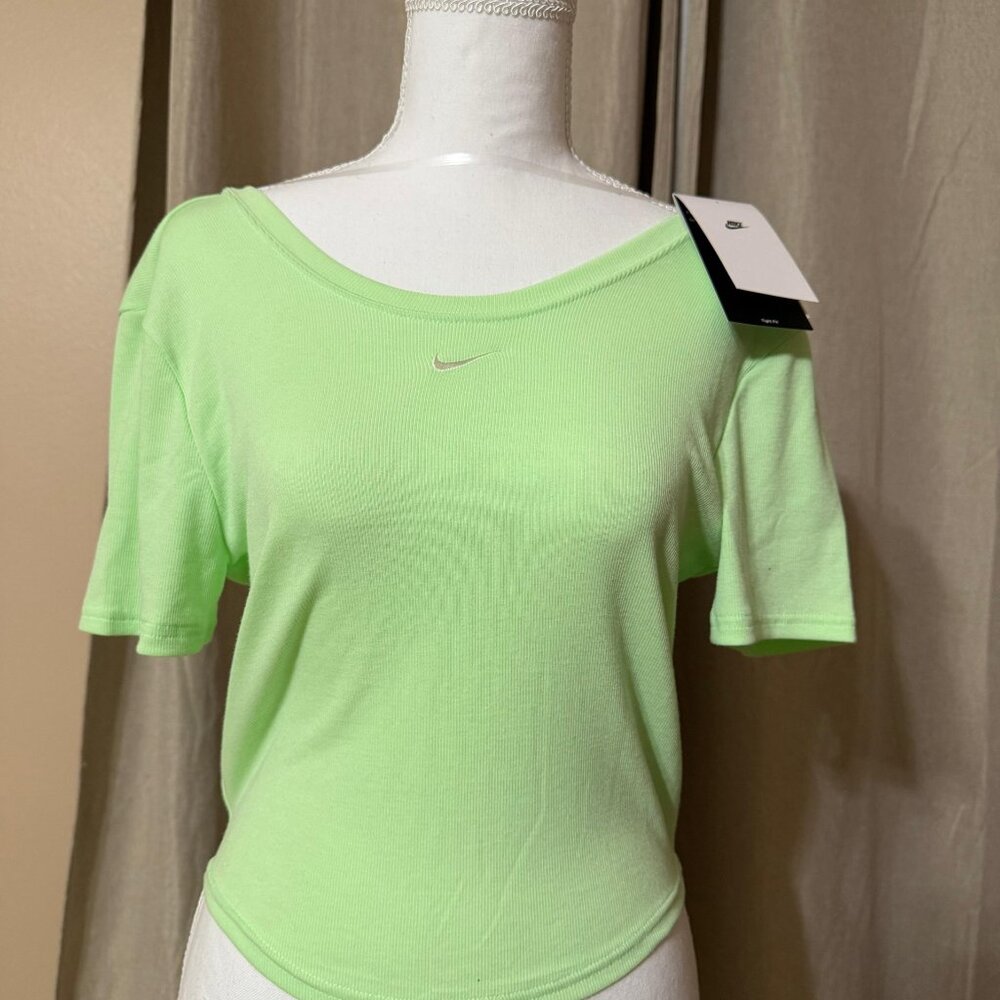 Nike Women’s Ribbed Scoop Neck Top – Neon Green | Size M | NWT